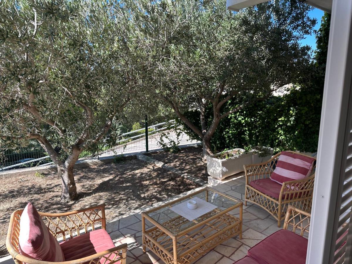 Apartment Jelic Duce Exterior photo
